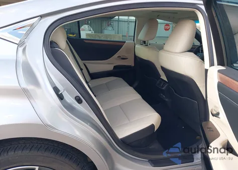 2025 Lexus Es 300H z USA, uszkodzony, nr VIN 58ADA1C17SU072855